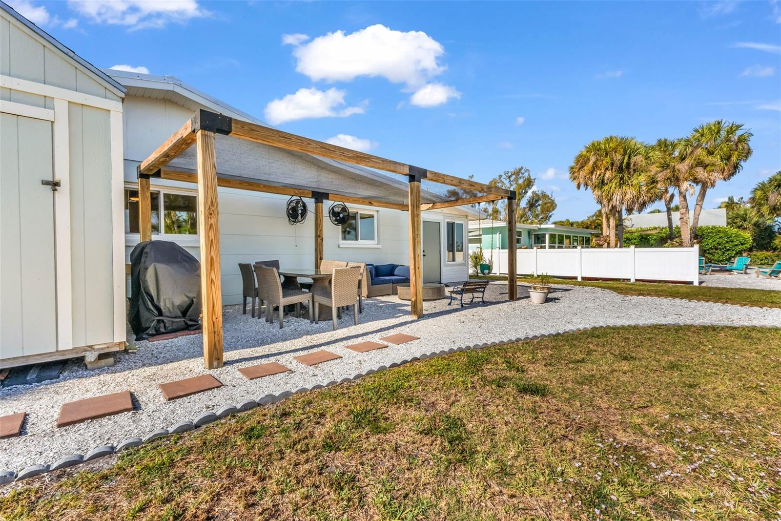 1495 S MARYKNOLL RD, ENGLEWOOD, FL, 34223