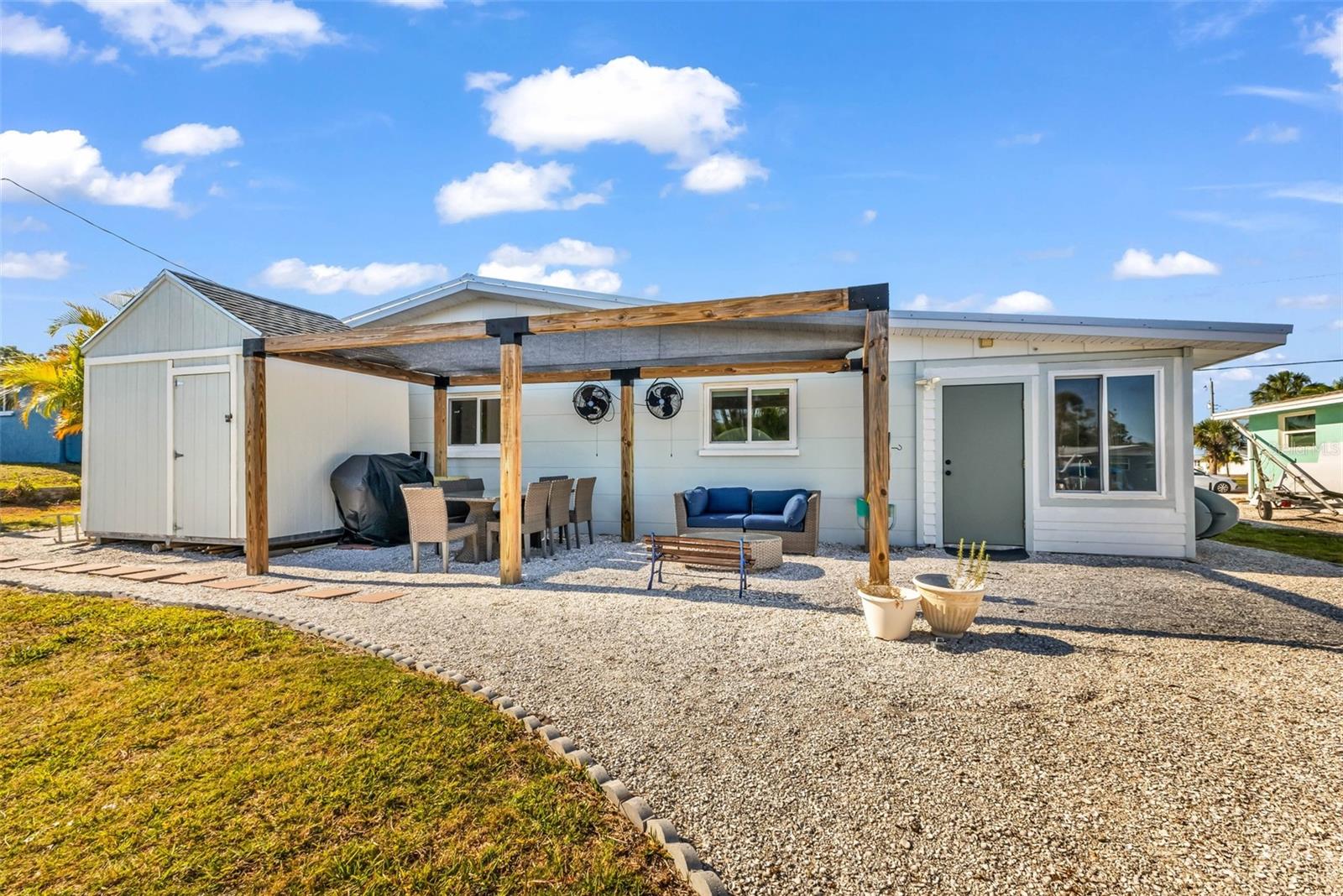 1495 S MARYKNOLL RD, ENGLEWOOD, FL, 34223