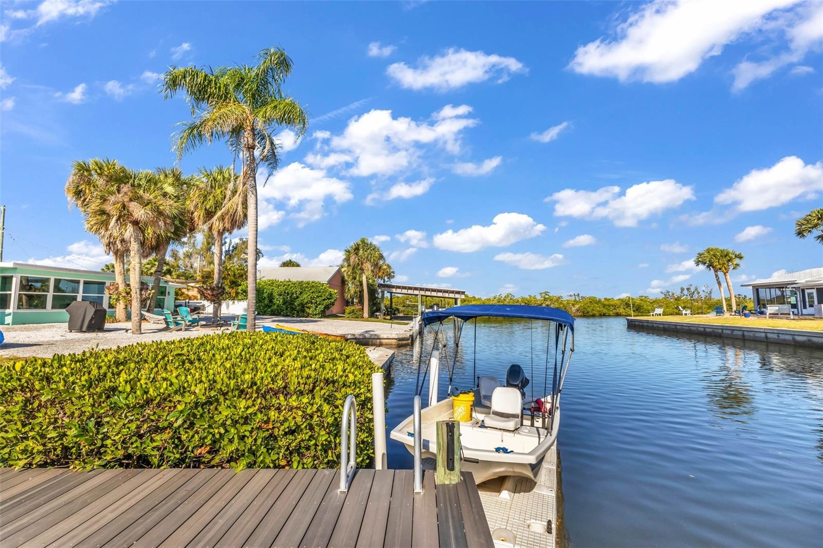 1495 S MARYKNOLL RD, ENGLEWOOD, FL, 34223