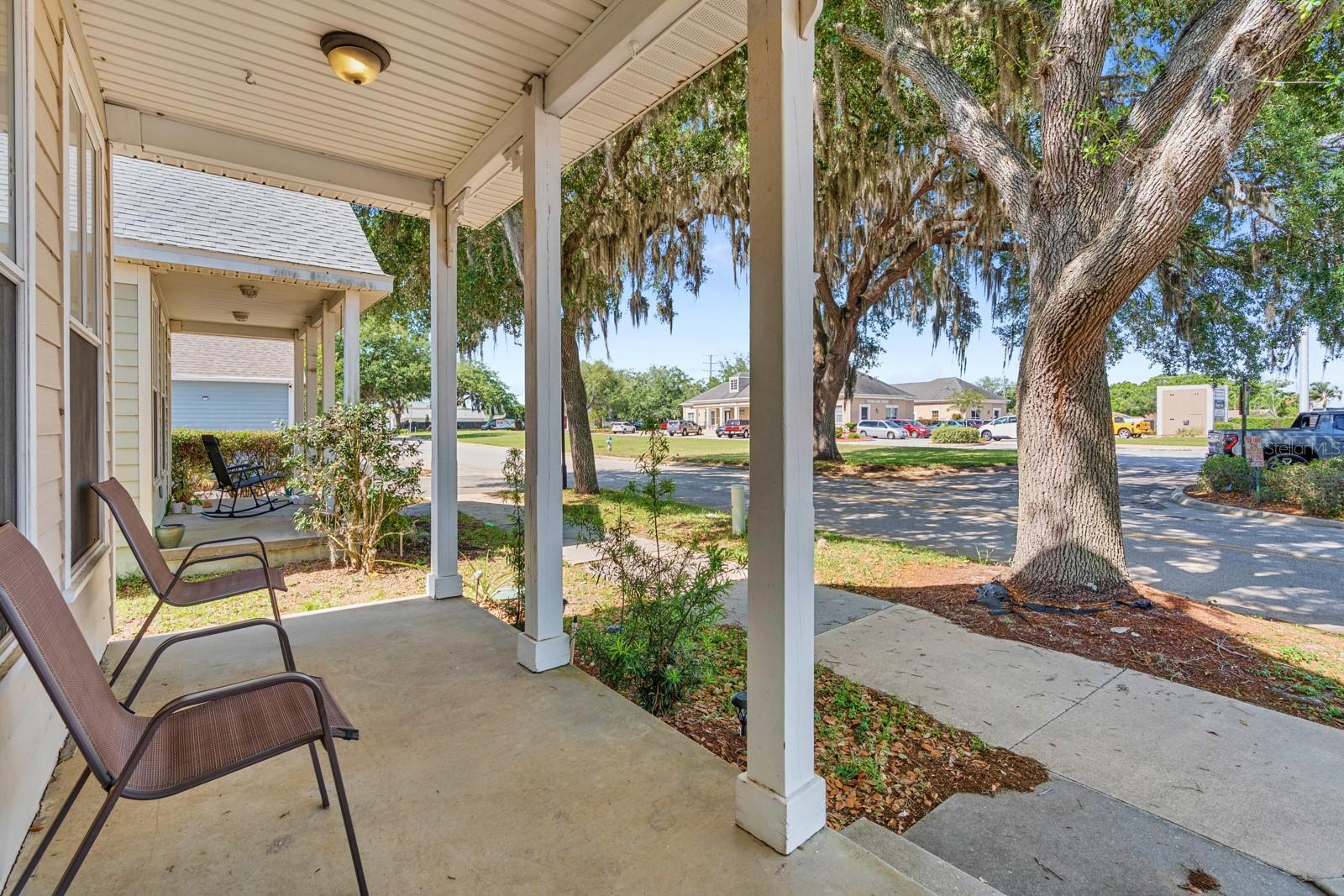 6230 ABBOTT STATION DR, ZEPHYRHILLS, FL, 33542