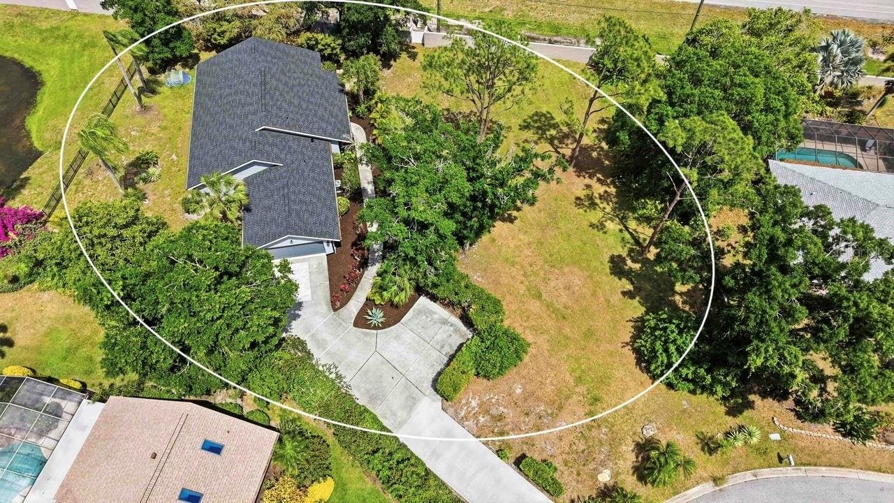 8021 TIMBER LAKE LN, SARASOTA, FL, 34243