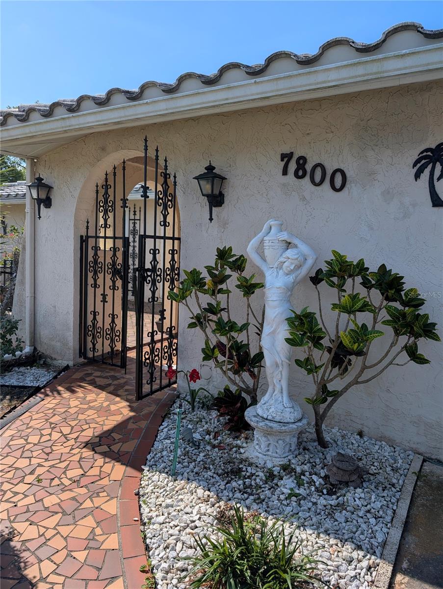 7800 BROOKRIDGE DR, PORT RICHEY, FL, 34668