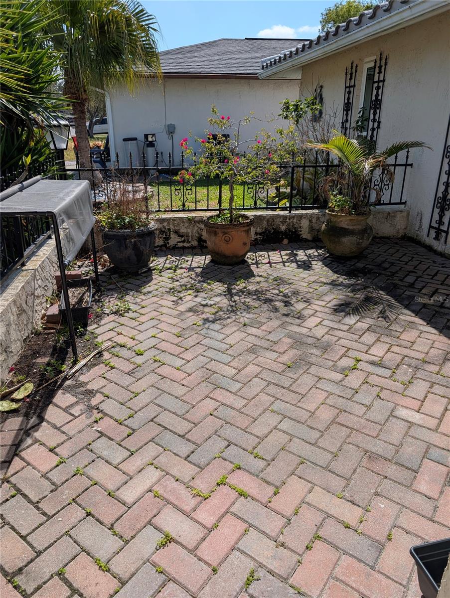 7800 BROOKRIDGE DR, PORT RICHEY, FL, 34668