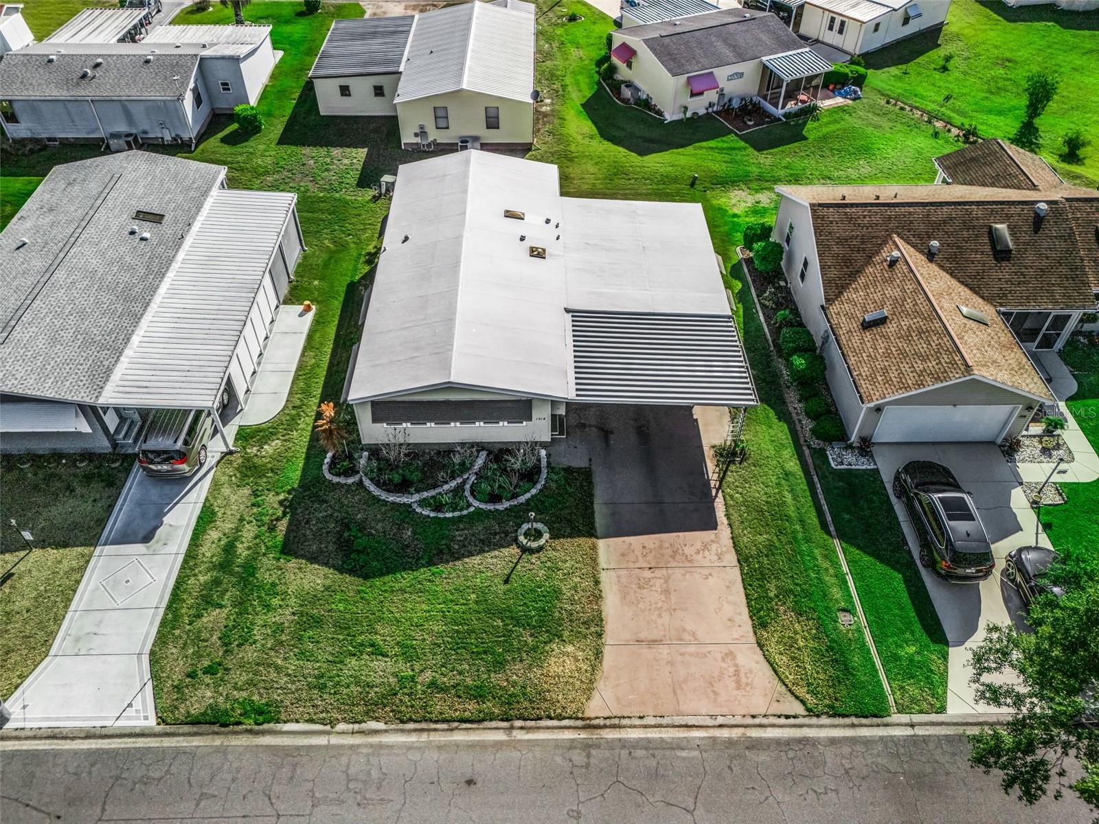 1514 HILLCREST DR, LADY LAKE, FL, 32159