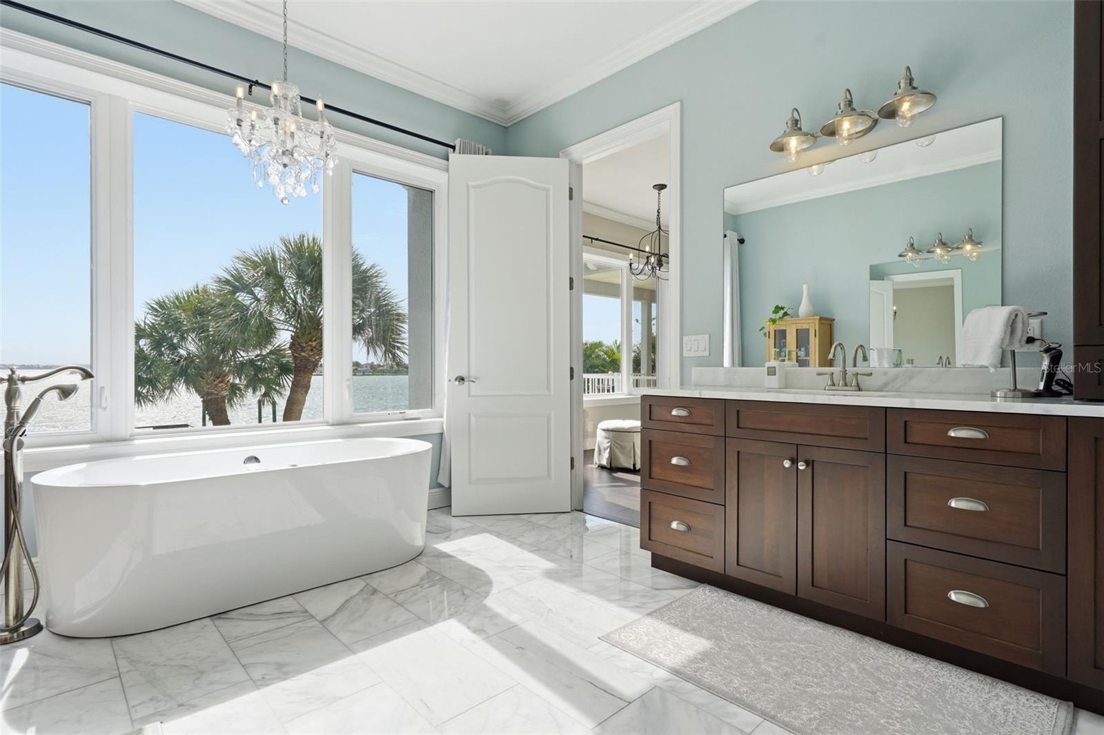 7115 BAY ST, ST PETE BEACH, FL, 33706