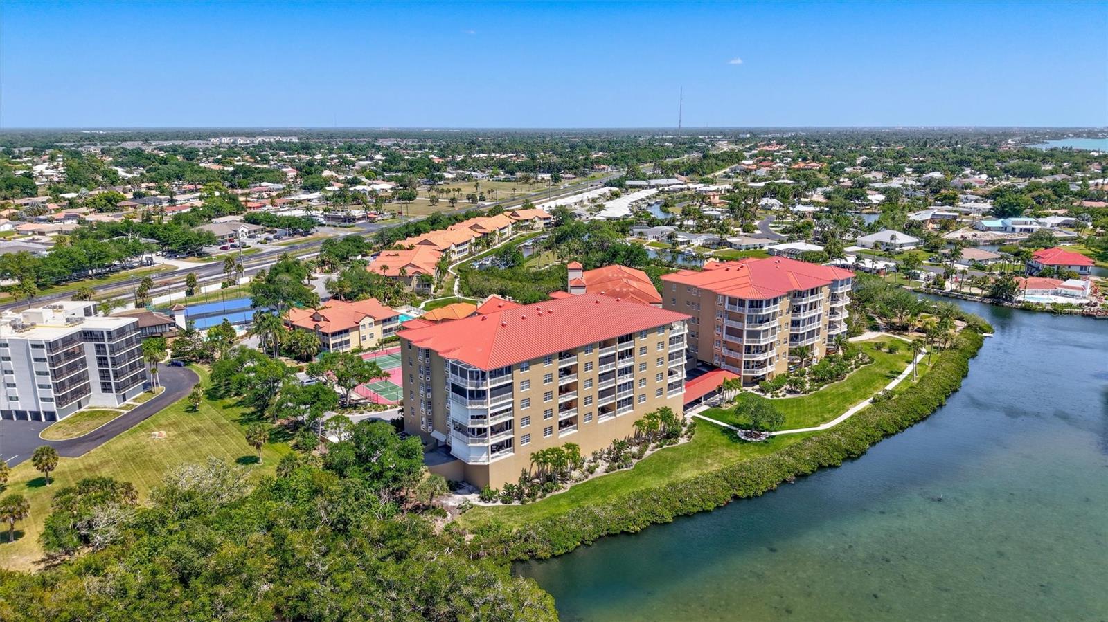 5100 JESSIE HARBOR DR #304, OSPREY, FL, 34229