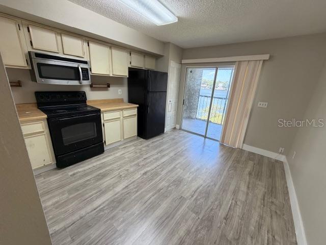 7202 E BANK DR #201, TAMPA, FL, 33617