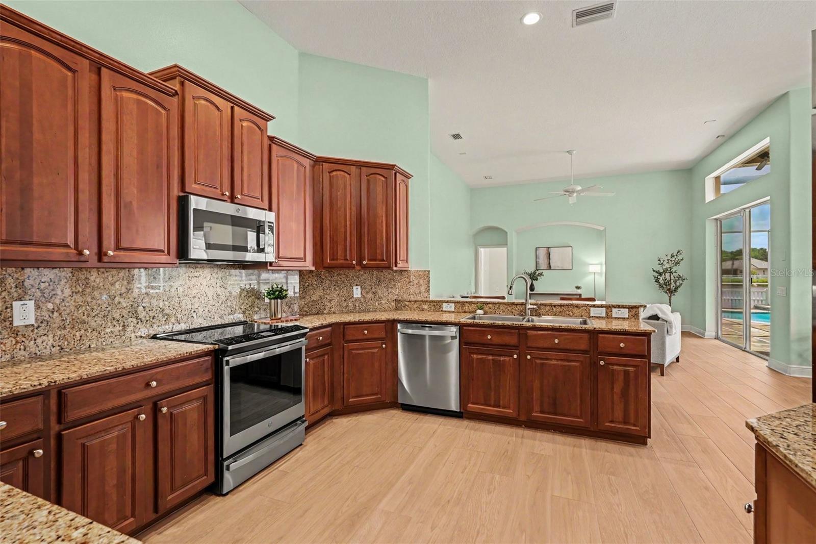 4830 ARTESIAN RD, LAND O LAKES, FL, 34638
