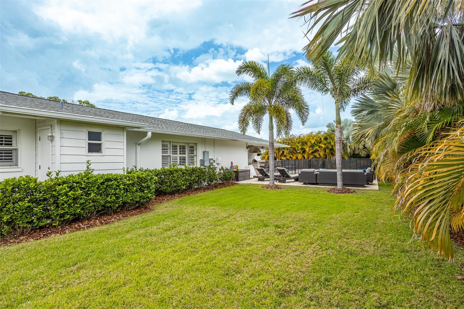 8401 GRANITE PL, TAMPA, FL, 33615