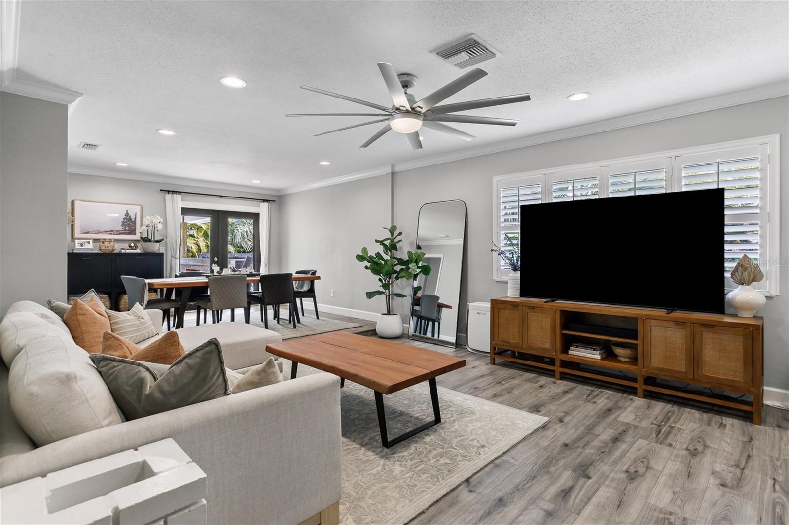 8401 GRANITE PL, TAMPA, FL, 33615