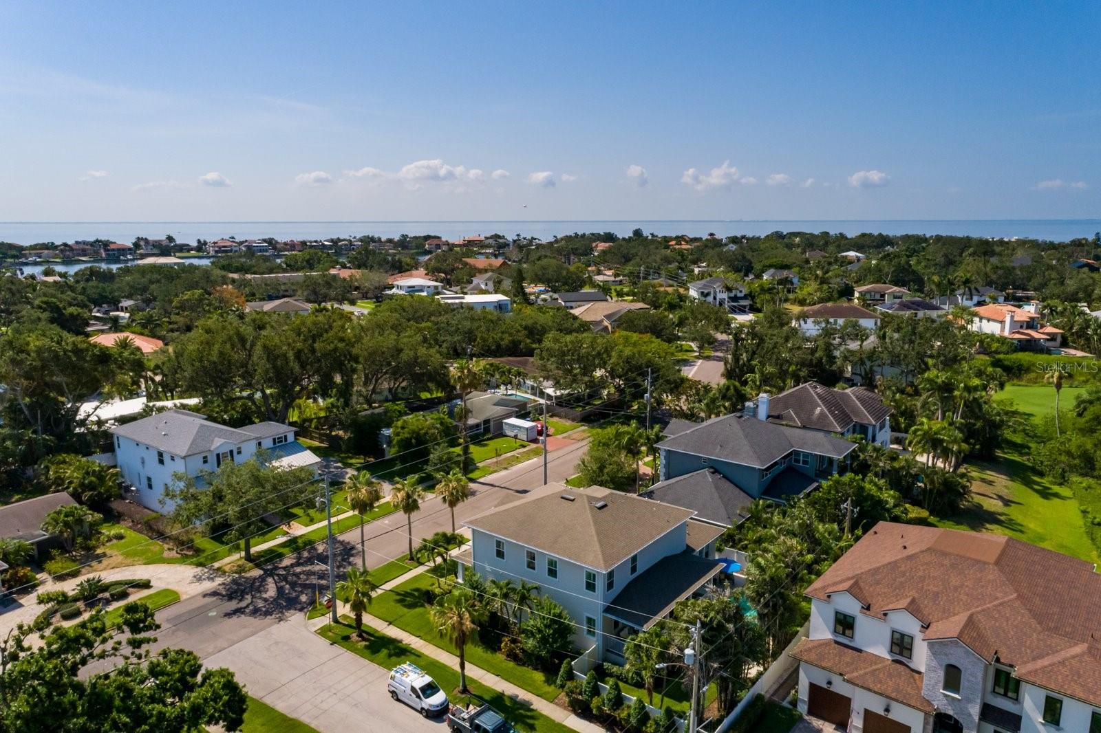 852 CORDOVA BLVD NE, ST PETERSBURG, FL, 33704