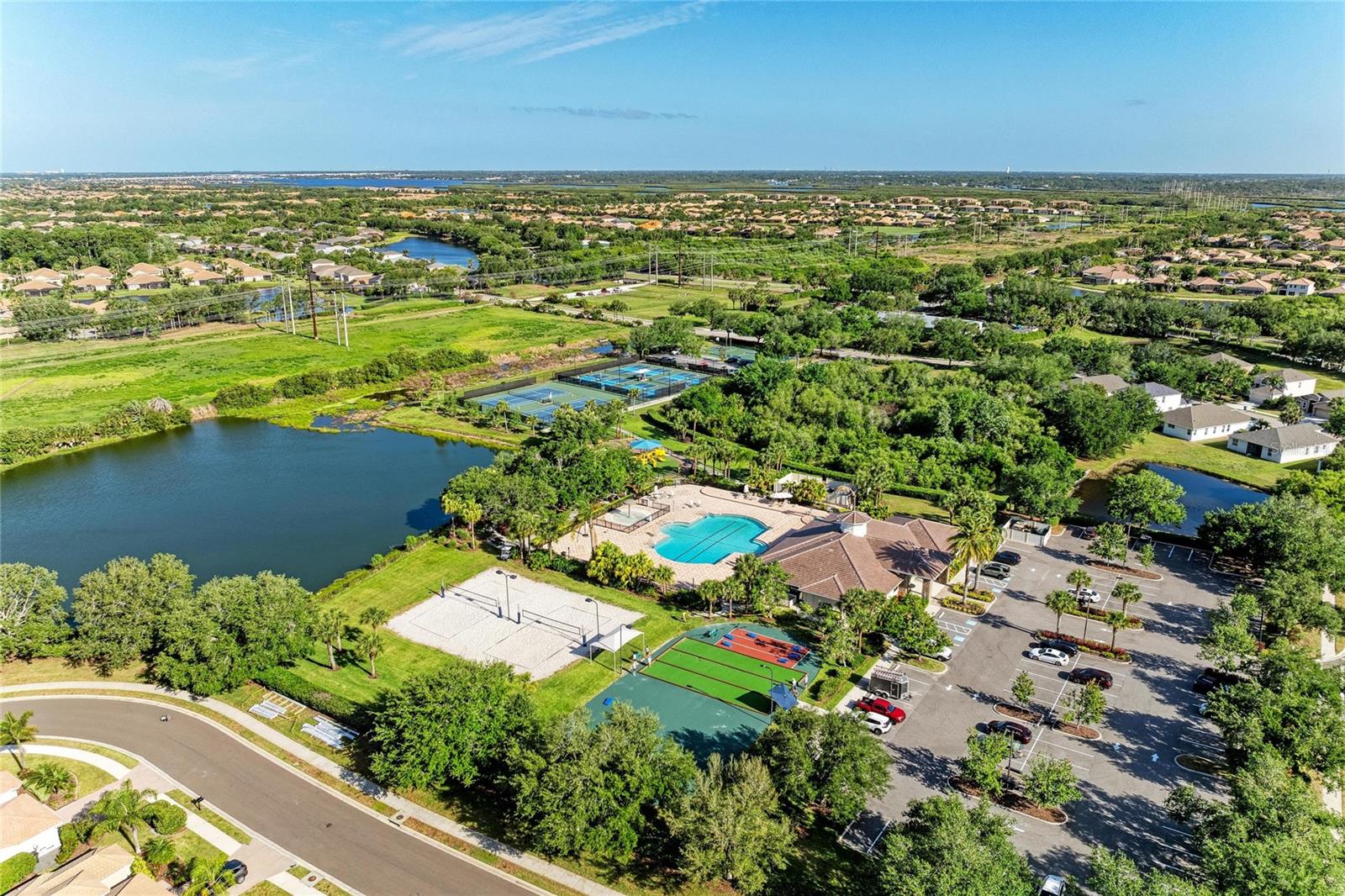 9035 WILLOWBROOK CIR, BRADENTON, FL, 34212