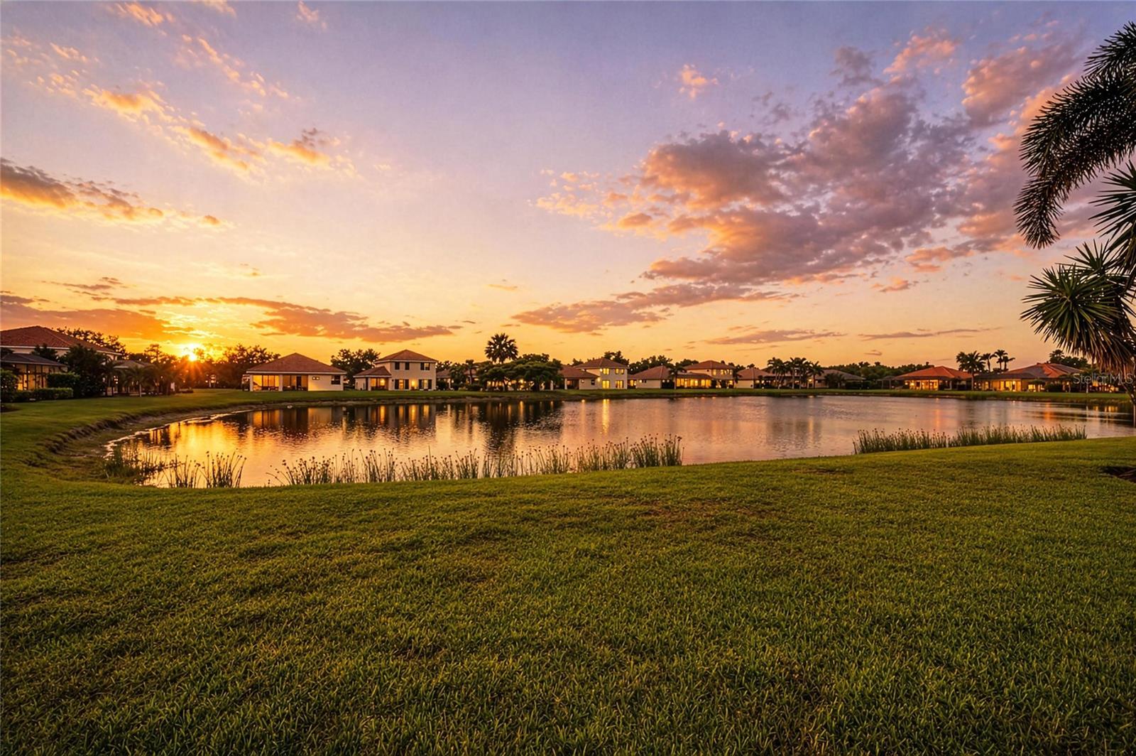 9035 WILLOWBROOK CIR, BRADENTON, FL, 34212