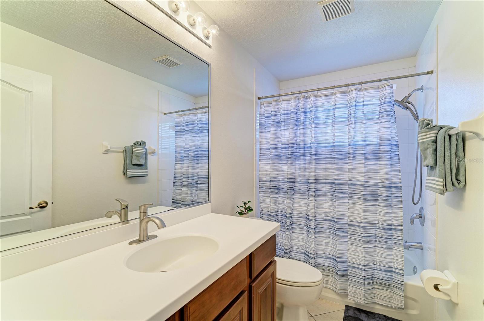 9035 WILLOWBROOK CIR, BRADENTON, FL, 34212