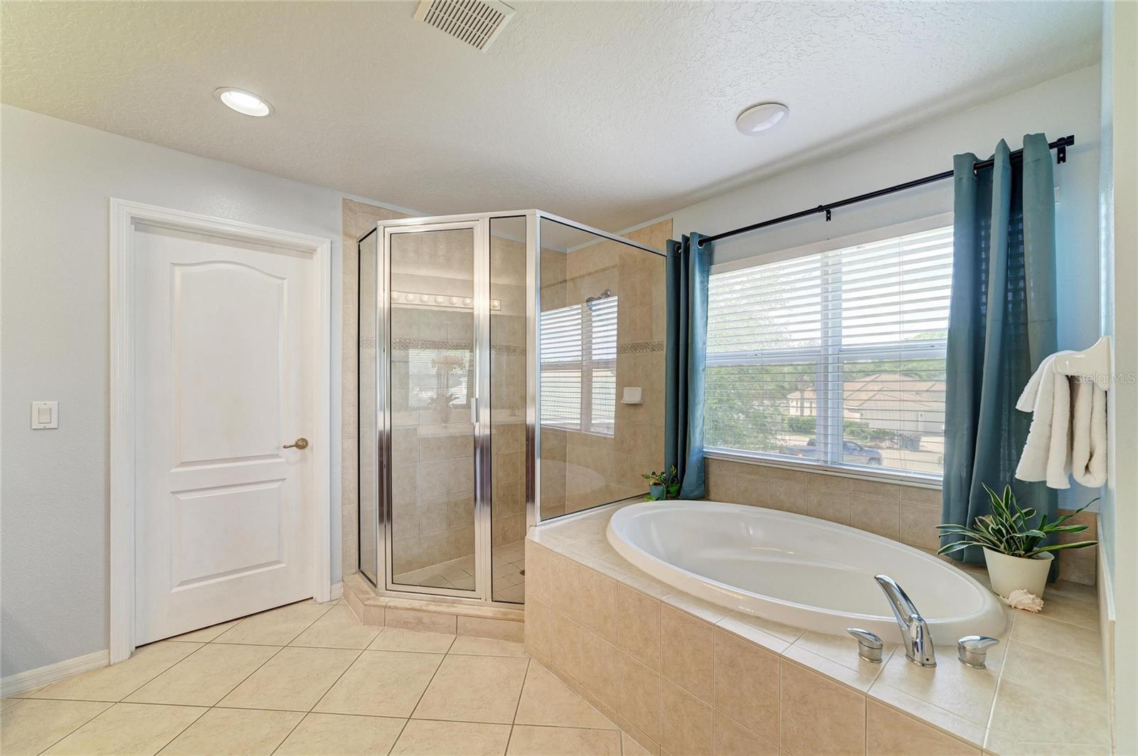 9035 WILLOWBROOK CIR, BRADENTON, FL, 34212