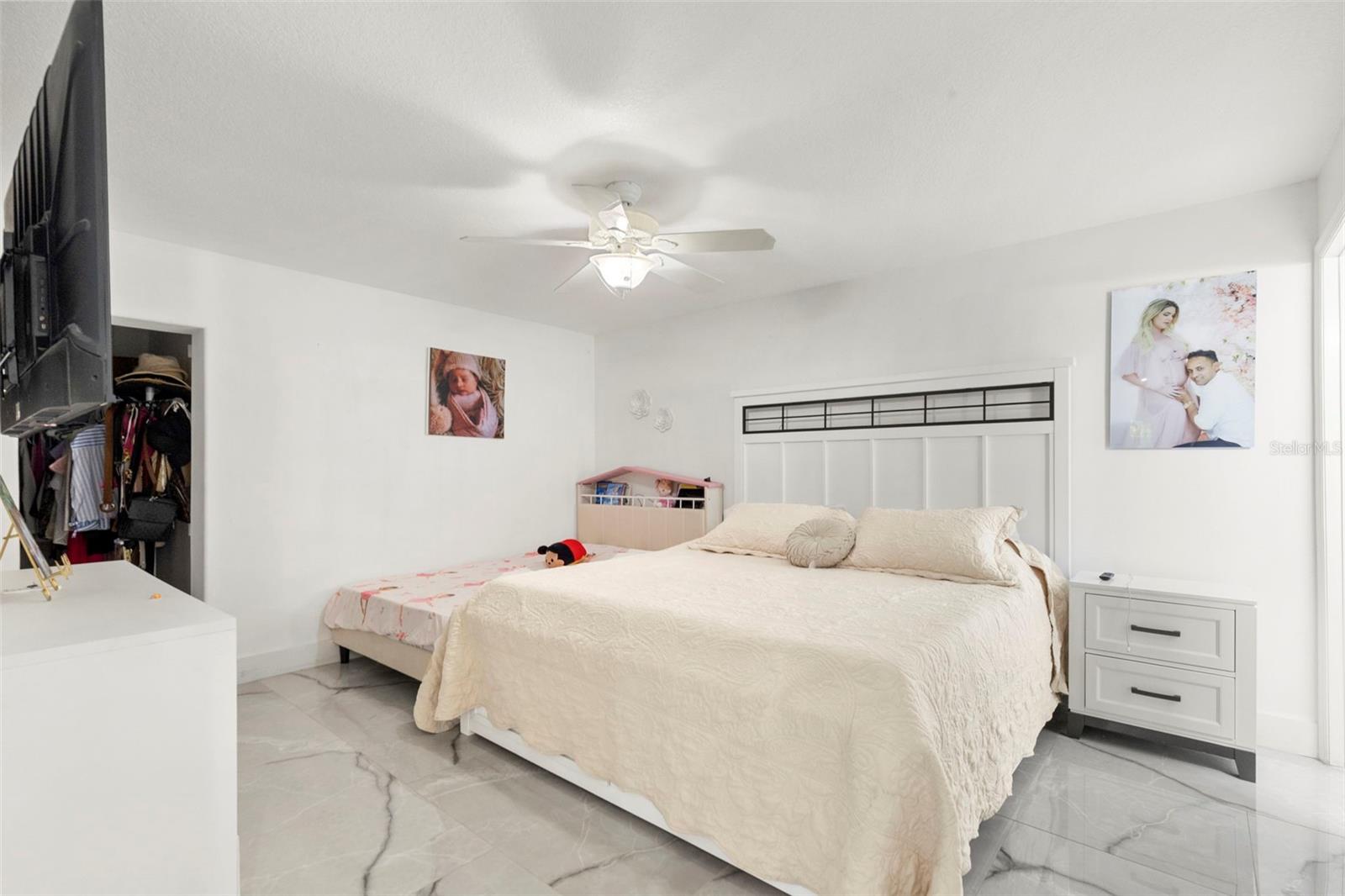 8019 N GOMEZ AVE, TAMPA, FL, 33614