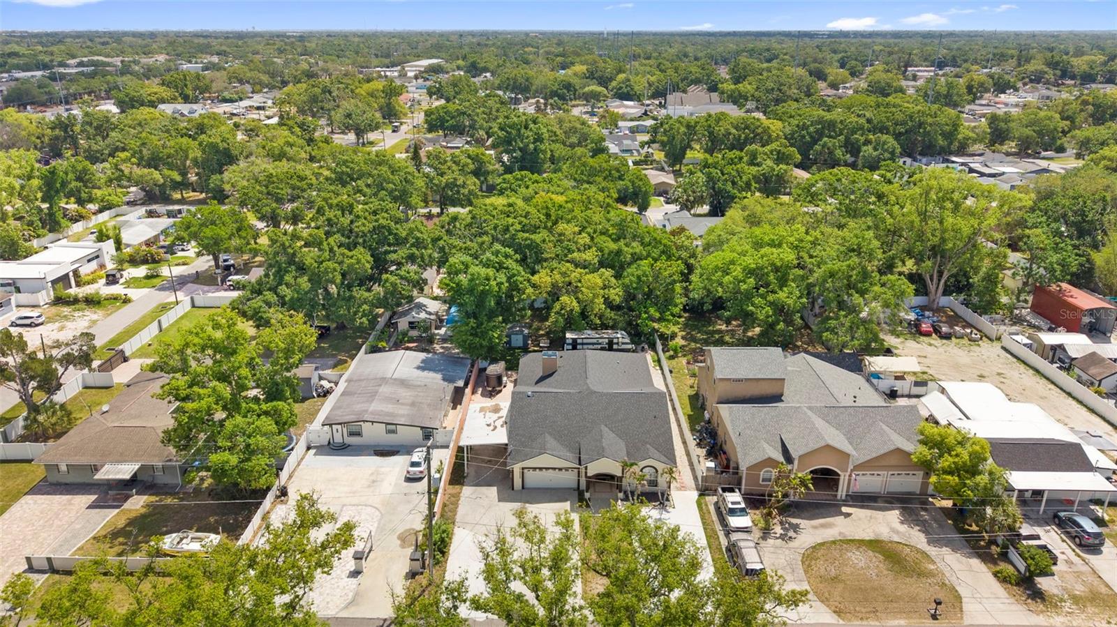 8019 N GOMEZ AVE, TAMPA, FL, 33614