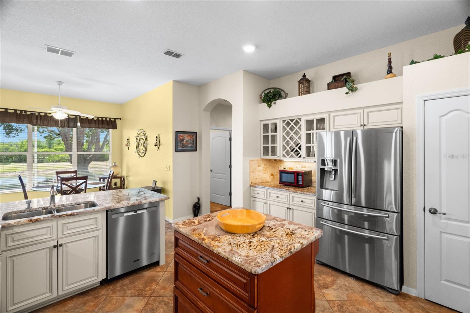 1134 SIGNATURE DR, SUN CITY CENTER, FL, 33573