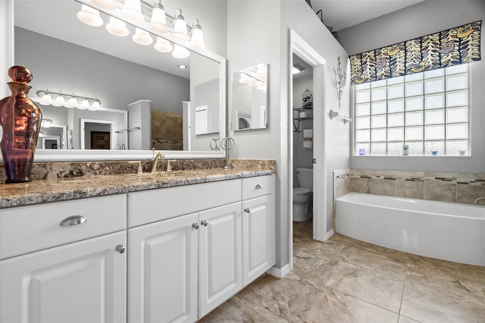 1134 SIGNATURE DR, SUN CITY CENTER, FL, 33573