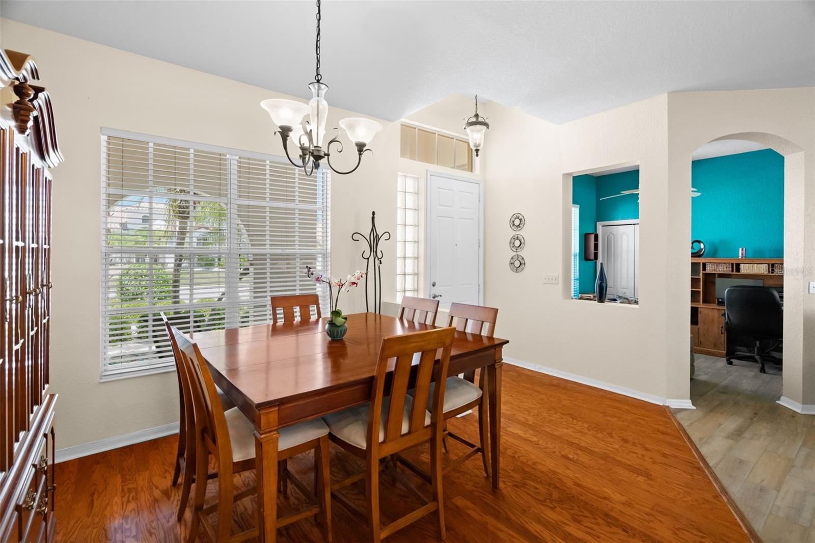 1134 SIGNATURE DR, SUN CITY CENTER, FL, 33573