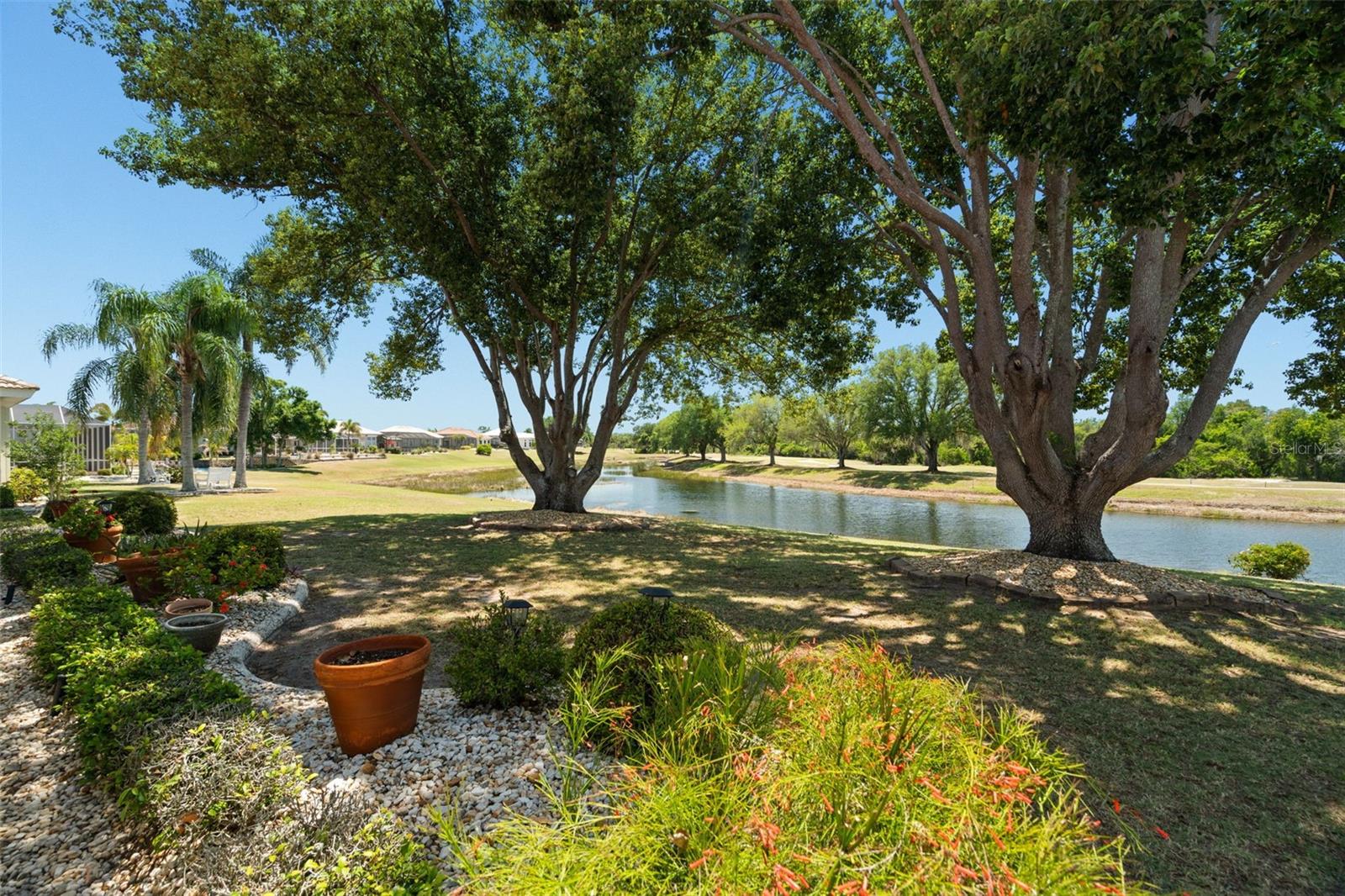 1134 SIGNATURE DR, SUN CITY CENTER, FL, 33573