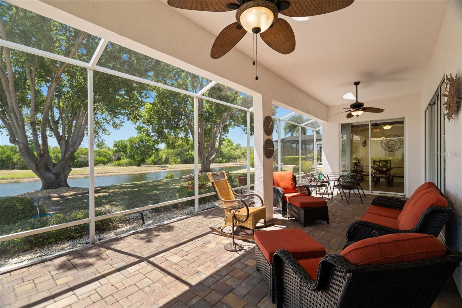 1134 SIGNATURE DR, SUN CITY CENTER, FL, 33573