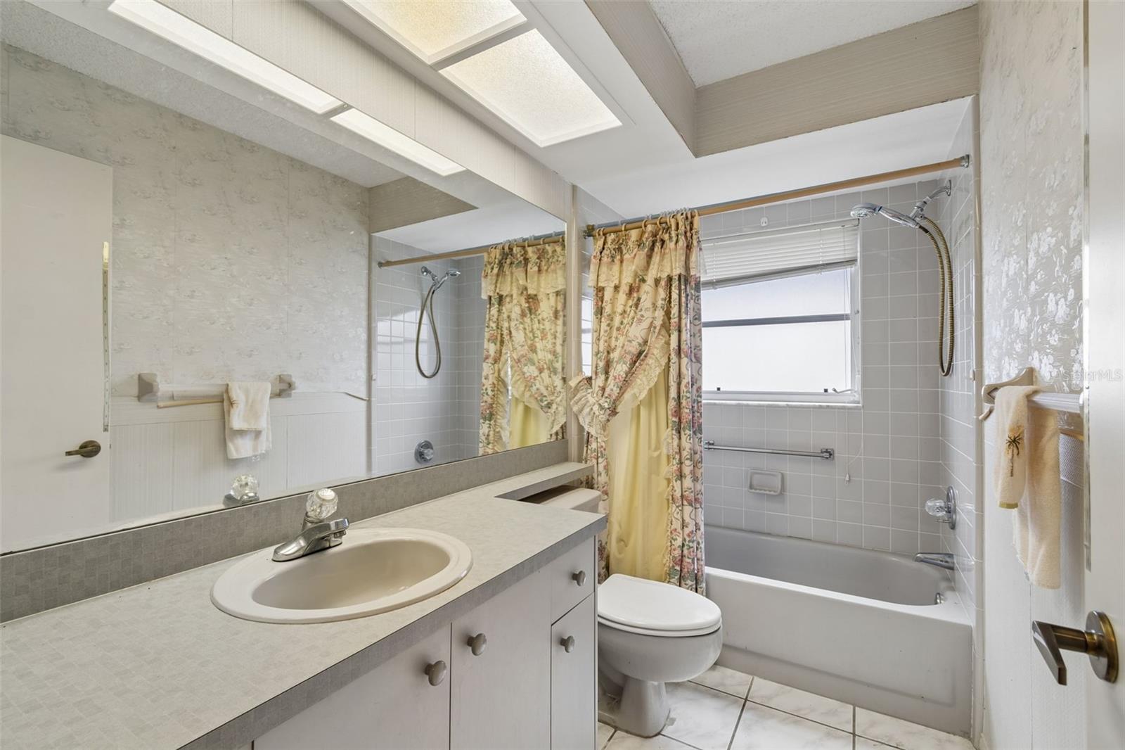 4643 SANDPOINTE DR, NEW PORT RICHEY, FL, 34655