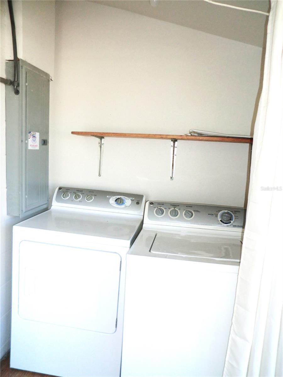 1902 ANDOVER ST #203, SUN CITY CENTER, FL, 33573