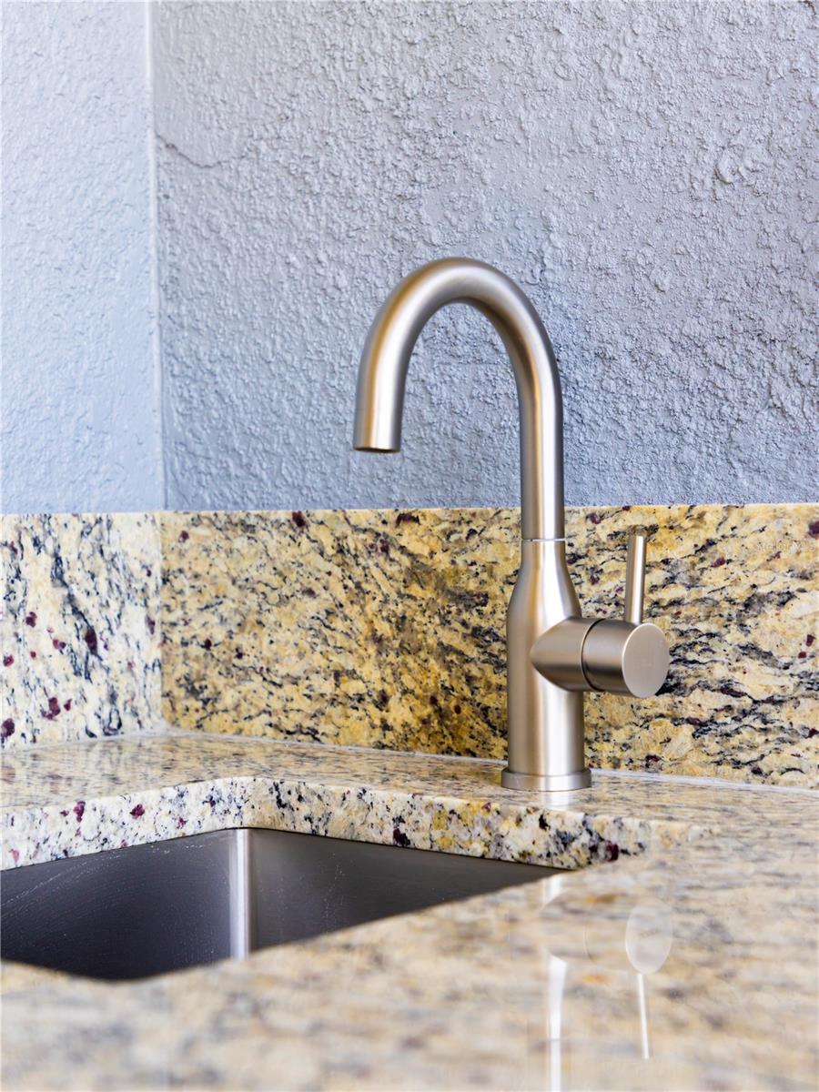 9443 HALLENDALE DR, PORT CHARLOTTE, FL, 33981