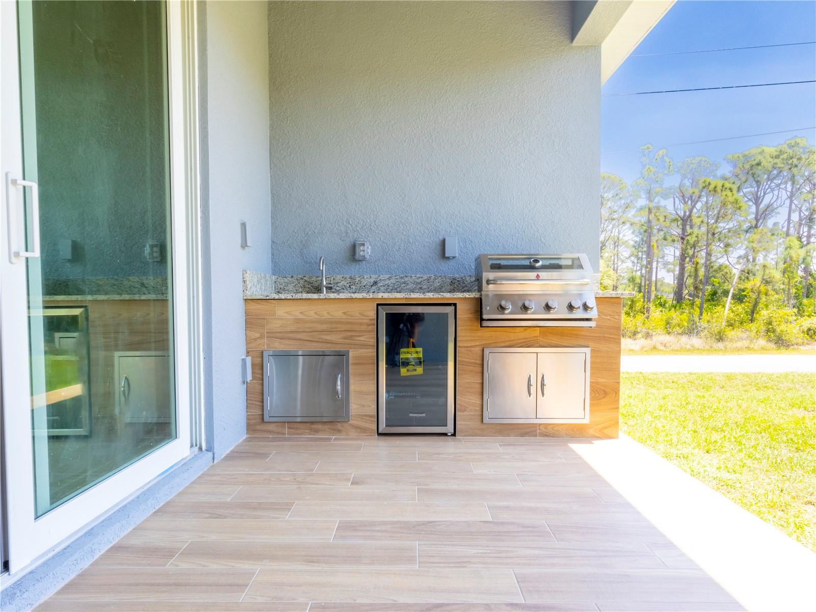 9443 HALLENDALE DR, PORT CHARLOTTE, FL, 33981