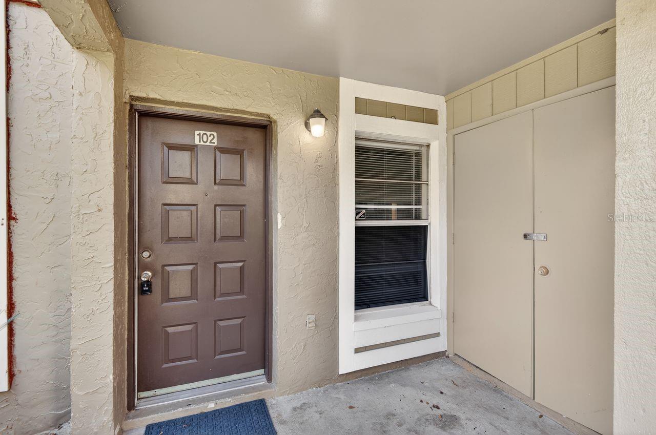 14319 HANGING MOSS CIR #102, TAMPA, FL, 33613