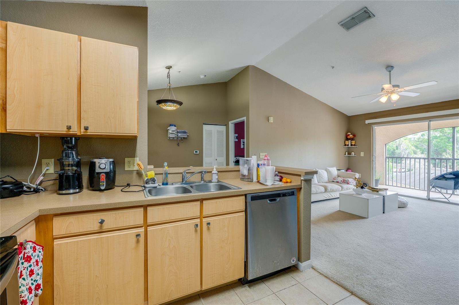 940 VILLAGE TRL #4-301, PORT ORANGE, FL, 32127