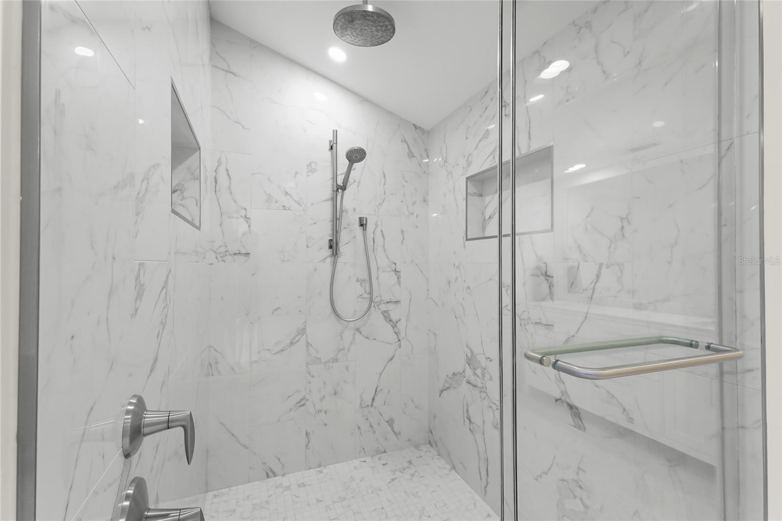 7610 DESOTO MEMORIAL HWY, BRADENTON, FL, 34209