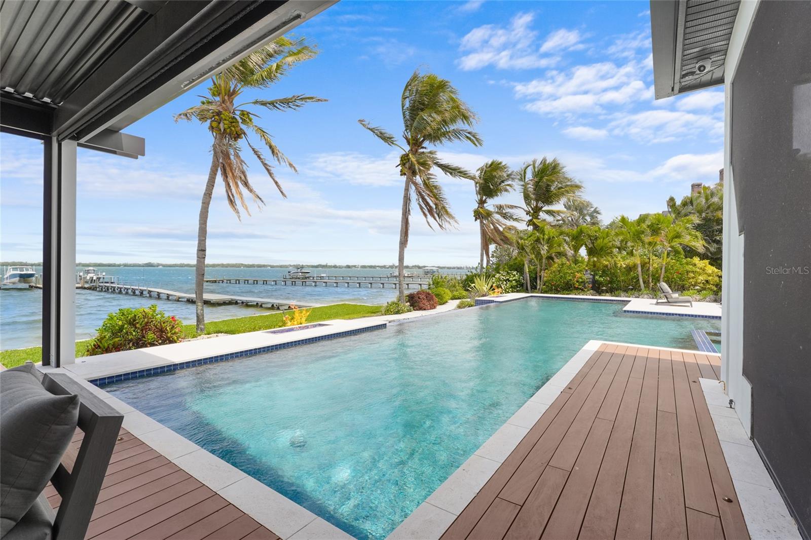 7610 DESOTO MEMORIAL HWY, BRADENTON, FL, 34209