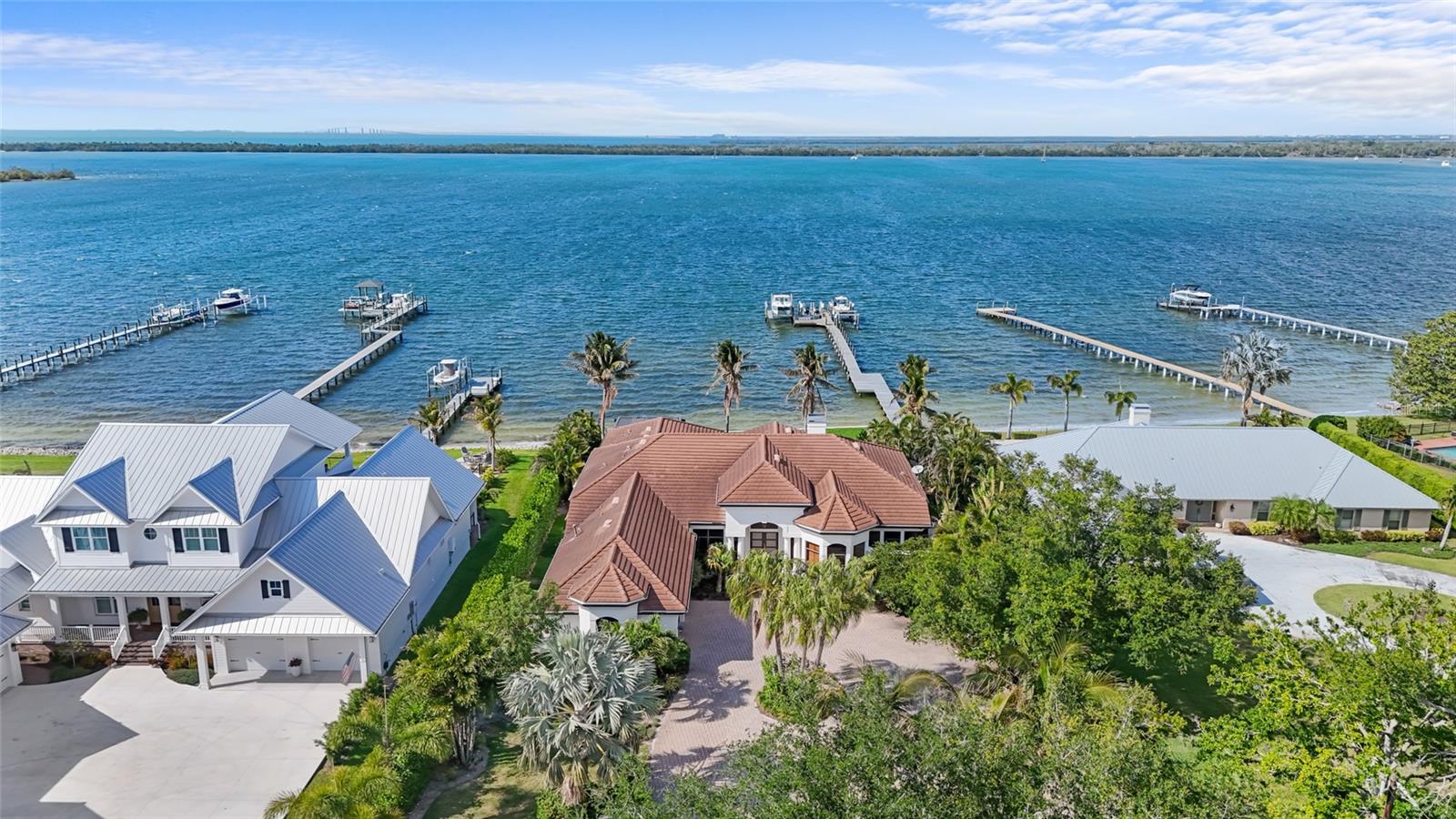 7610 DESOTO MEMORIAL HWY, BRADENTON, FL, 34209