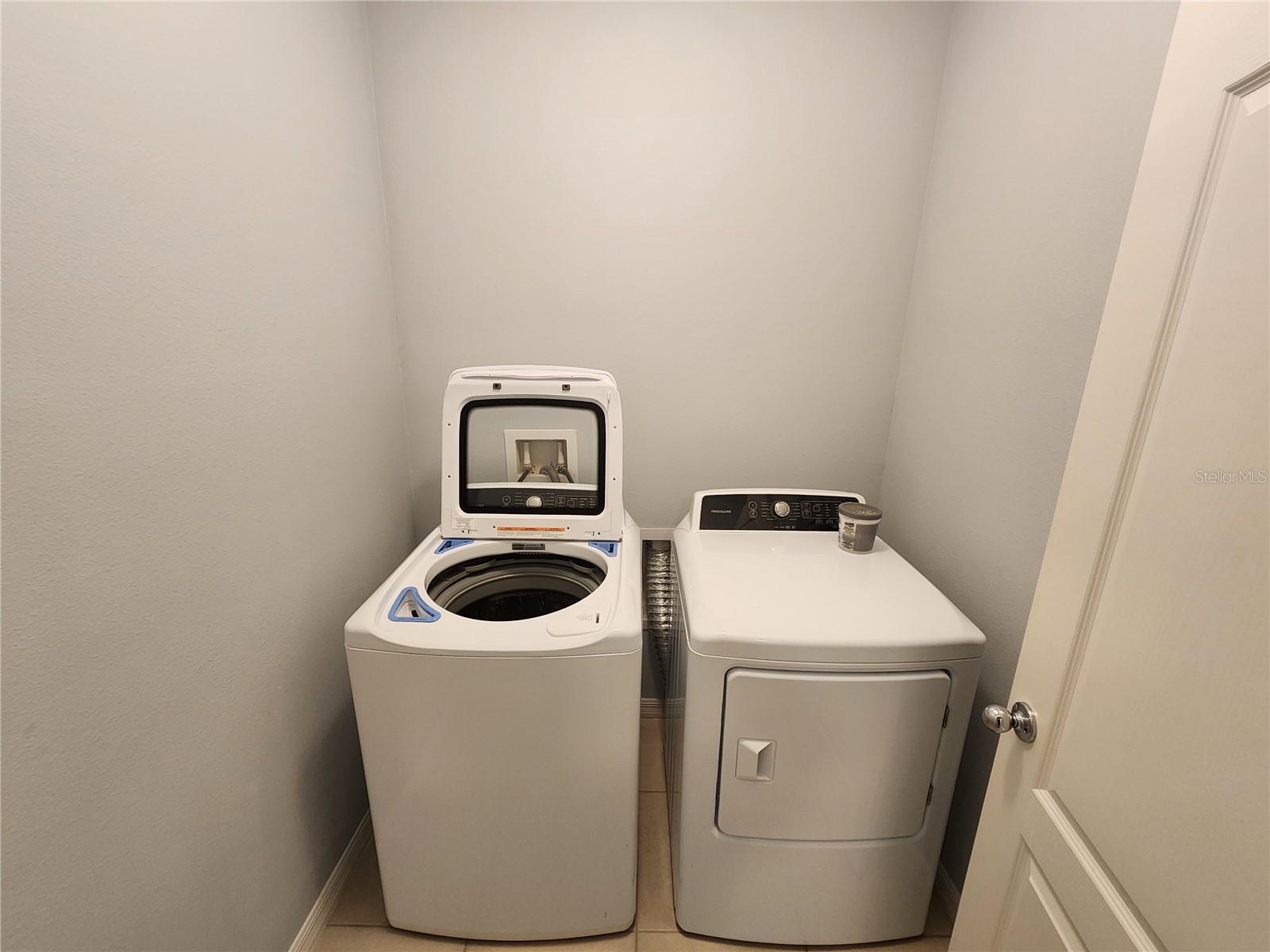 184 FISHERMANS COVE DR, EDGEWATER, FL, 32141