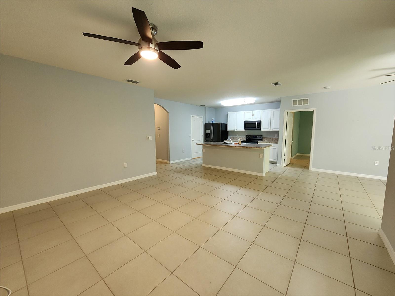 184 FISHERMANS COVE DR, EDGEWATER, FL, 32141