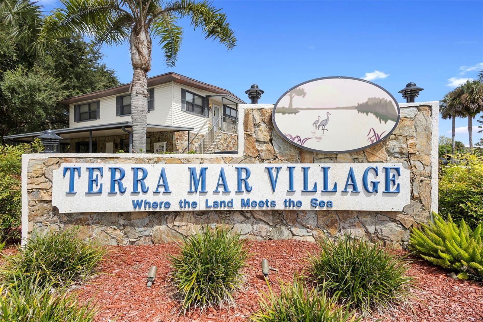 102 ASH ST, EDGEWATER, FL, 32141