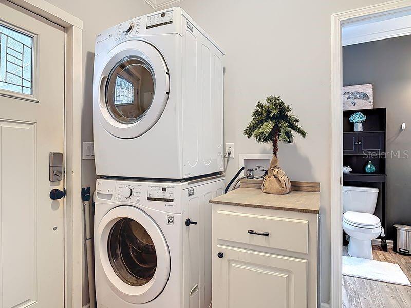 102 ASH ST, EDGEWATER, FL, 32141