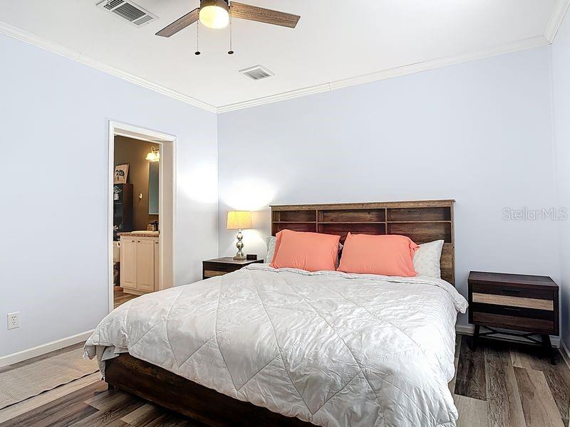 102 ASH ST, EDGEWATER, FL, 32141