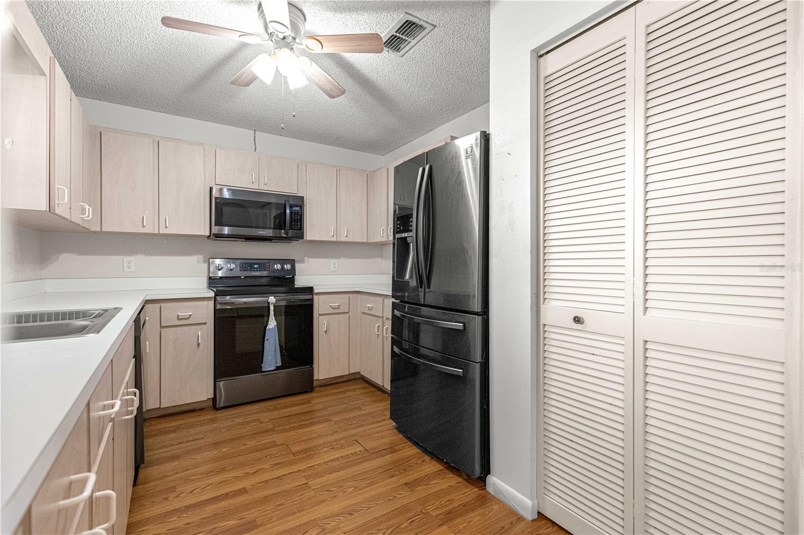 9728 SW 94TH CT #B, OCALA, FL, 34481