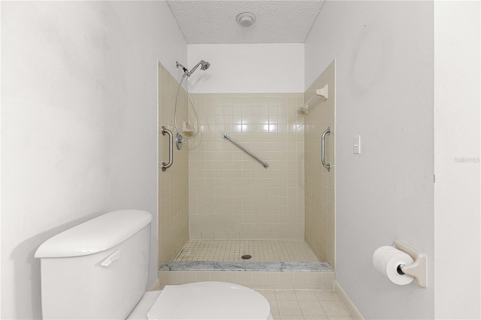 9728 SW 94TH CT #B, OCALA, FL, 34481