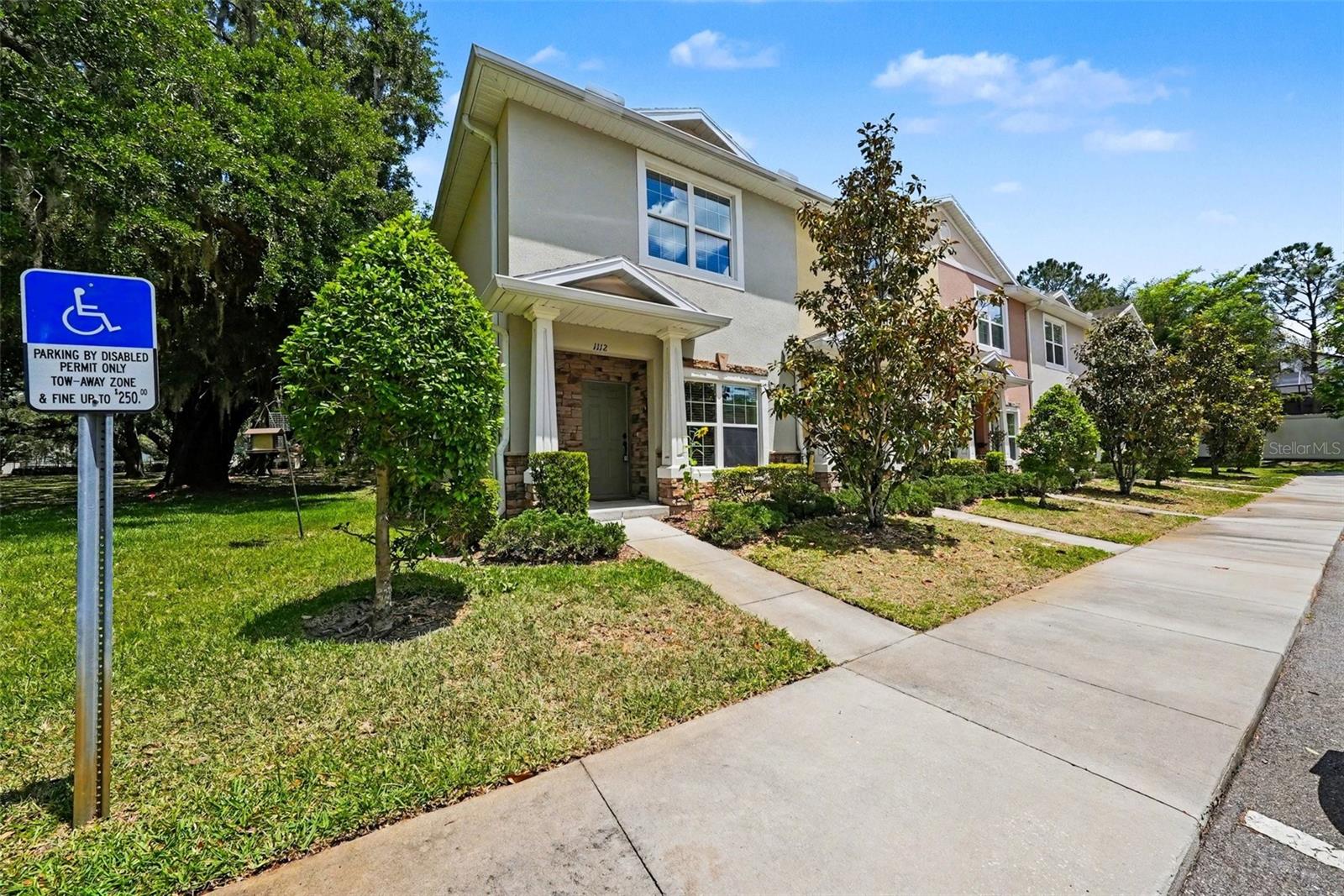 1112 HILLHURST DR, WESLEY CHAPEL, FL, 33543