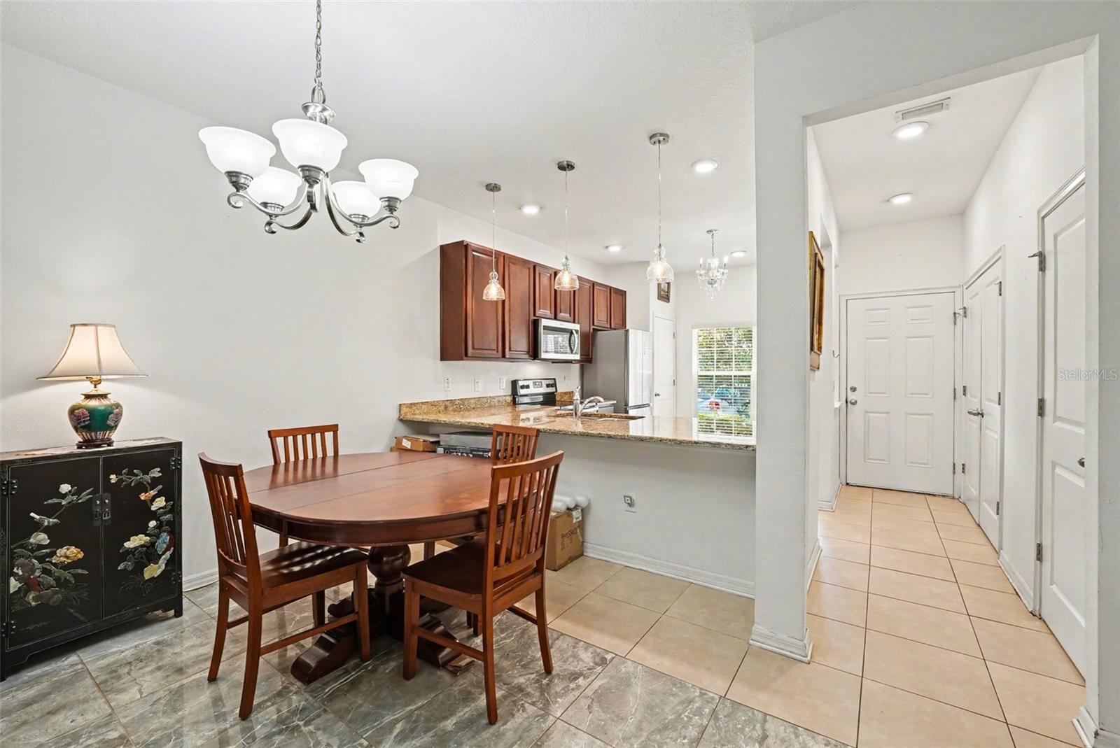 1112 HILLHURST DR, WESLEY CHAPEL, FL, 33543