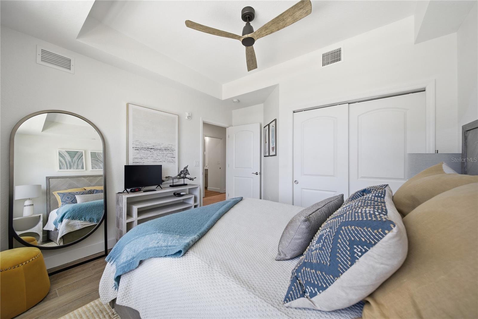 20001 GULF BLVD #405, INDIAN SHORES, FL, 33785