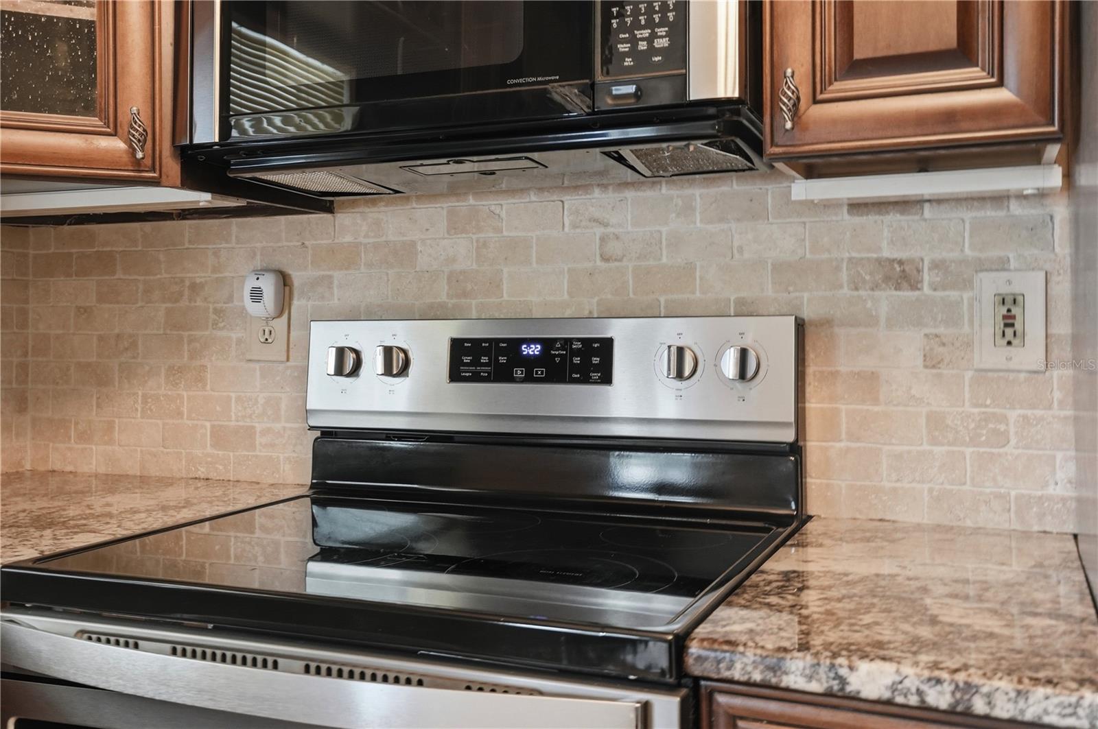 5277 DELTONA BLVD, SPRING HILL, FL, 34606