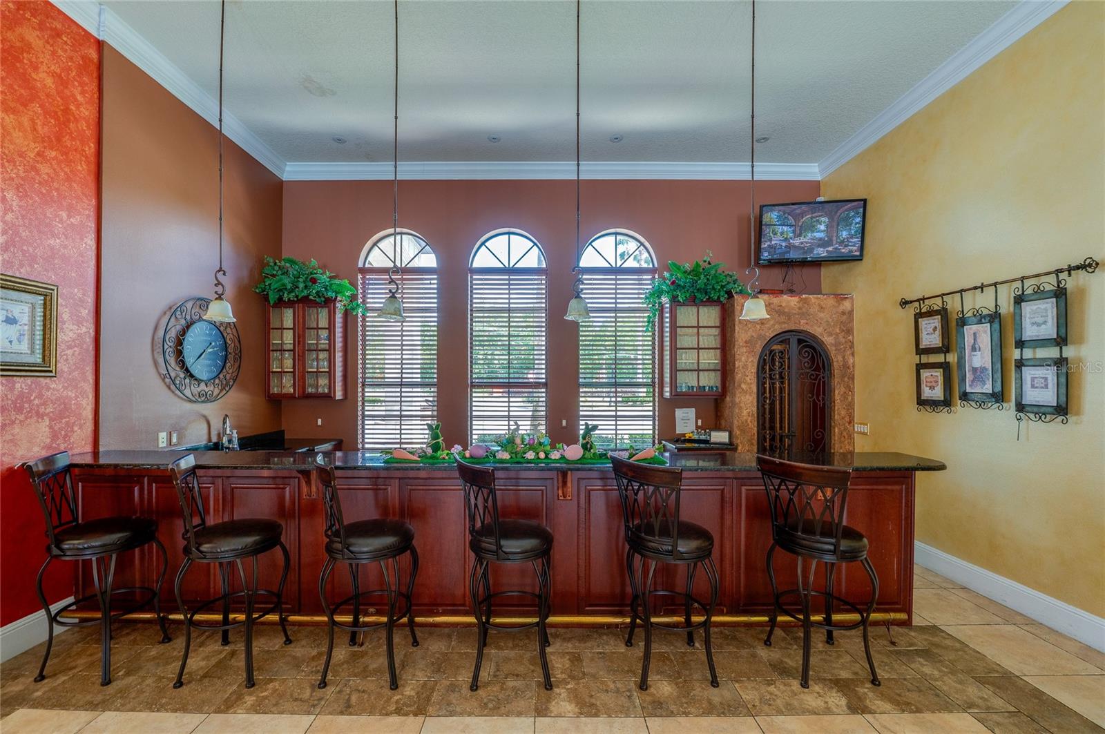 135 ANCONA AVE, DEBARY, FL, 32713
