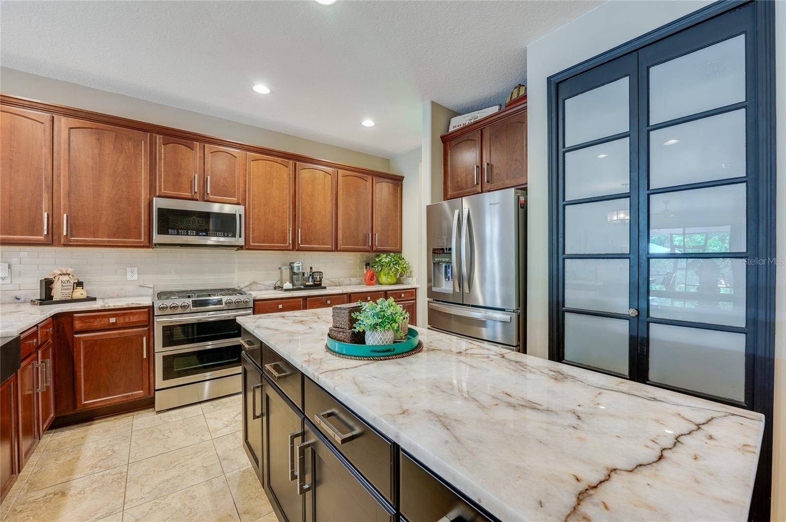 135 ANCONA AVE, DEBARY, FL, 32713