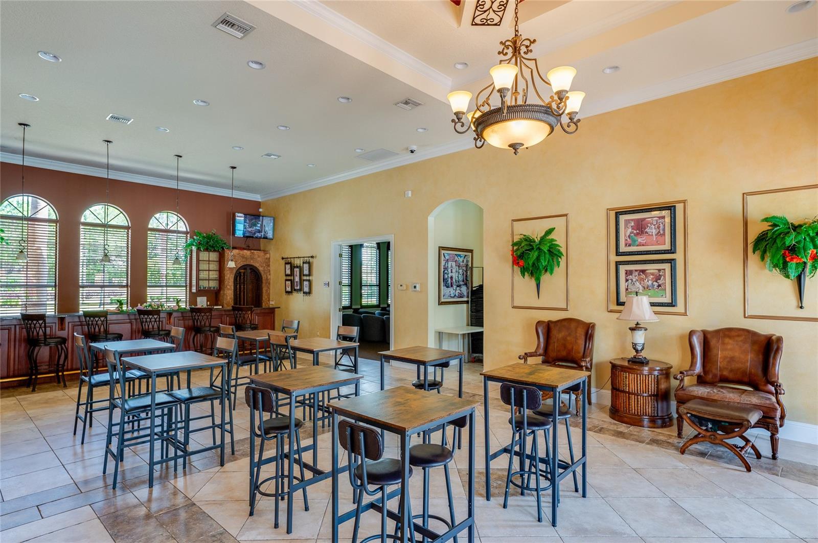 135 ANCONA AVE, DEBARY, FL, 32713