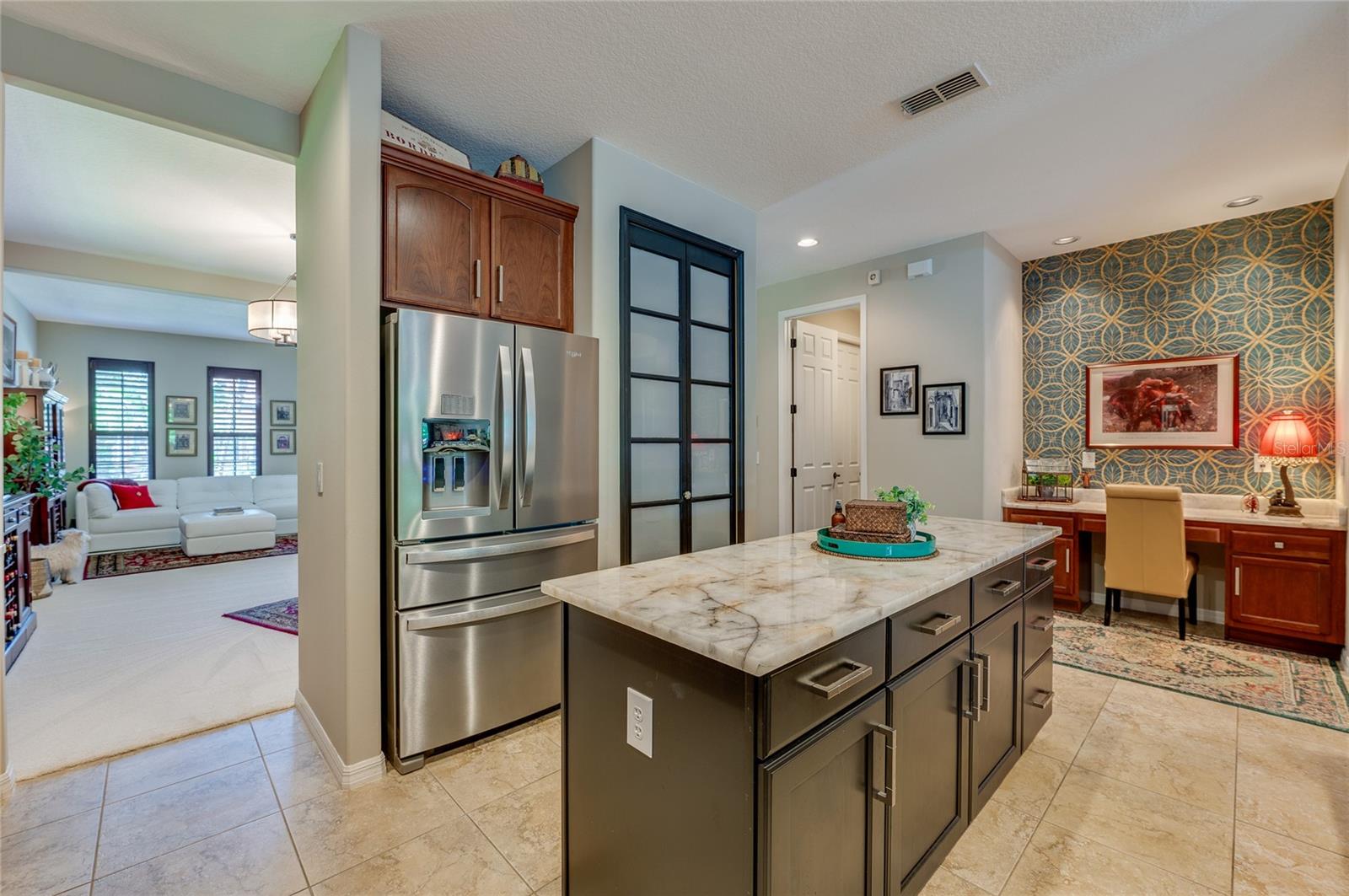 135 ANCONA AVE, DEBARY, FL, 32713